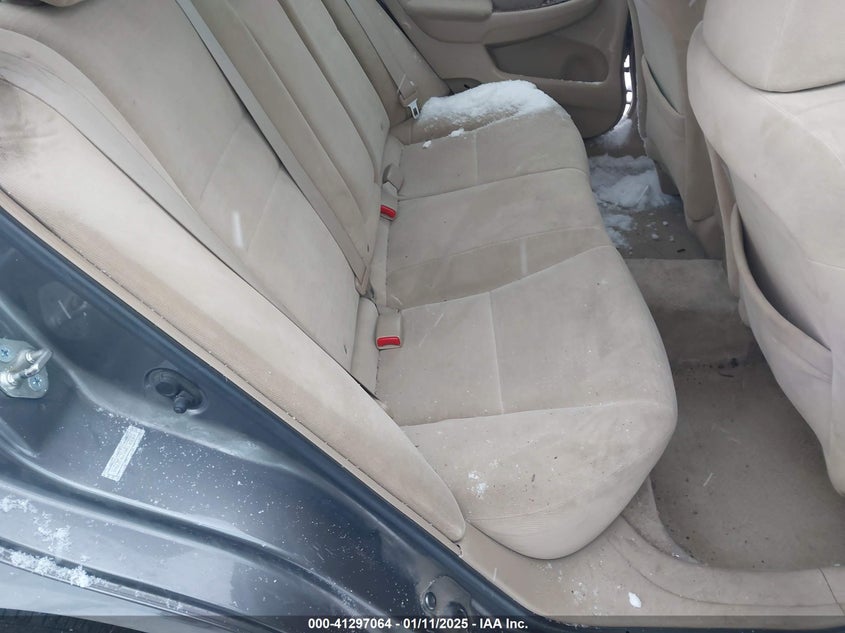 2006 HONDA ACCORD VIN: 1HGCM56716A152215