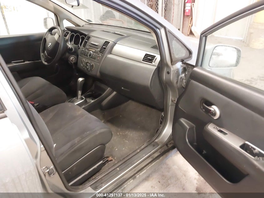 2009 NISSAN VERSA VIN: 3N1BC11E89L479836
