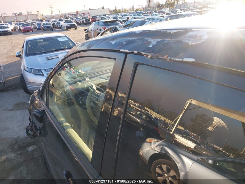 2008 NISSAN VERSA VIN: 3N1BC13E98L380499
