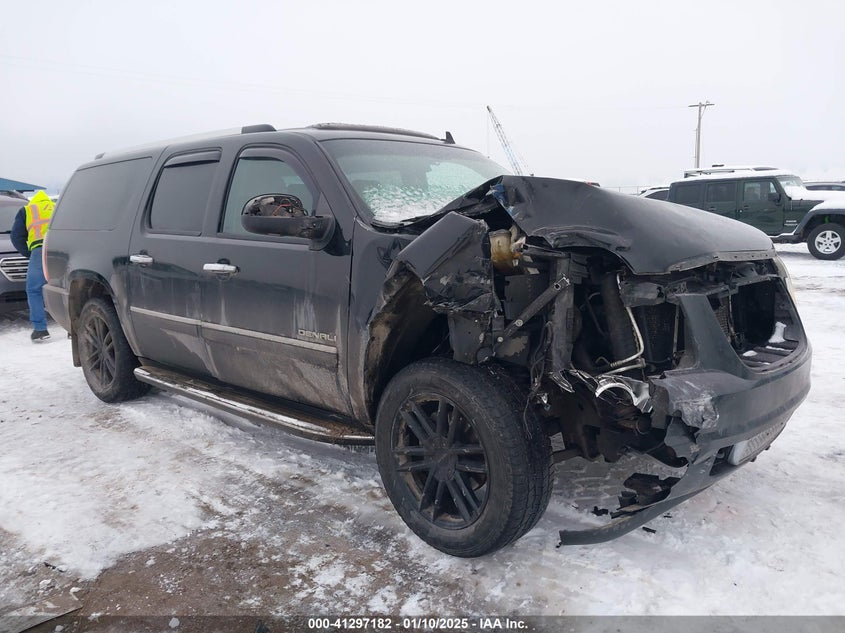 2013 GMC YUKON XL 1500 DENALI - 1GKS2MEF1DR319727