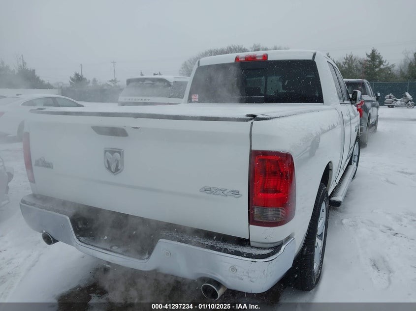 2016 RAM 1500 VIN: 1C6RR7GT2GS204875