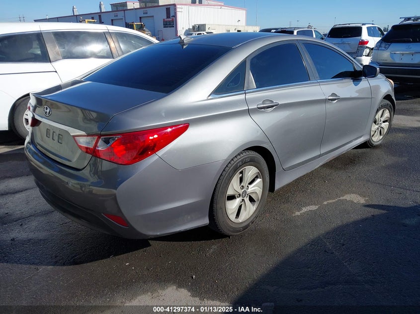 2014 HYUNDAI SONATA VIN: 5NPEB4AC1EH829427