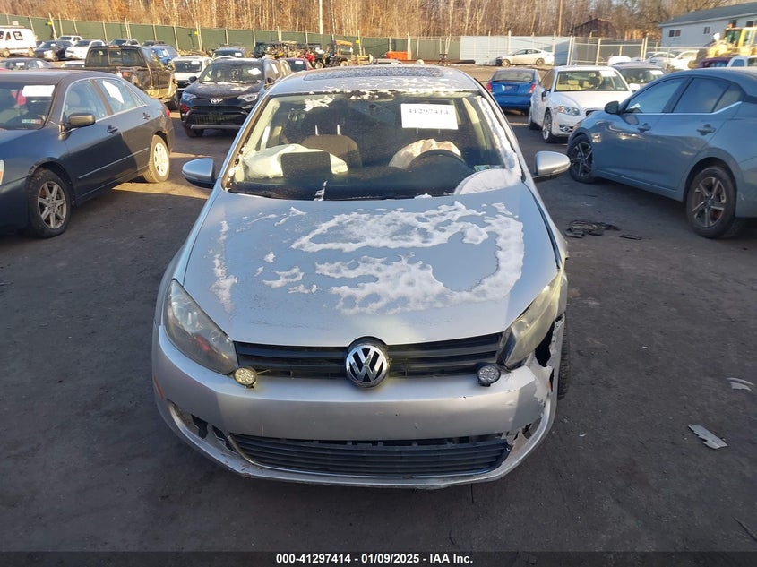 2013 VOLKSWAGEN GOLF 2.5L 4-DOOR - WVWDB7AJ2DW017493