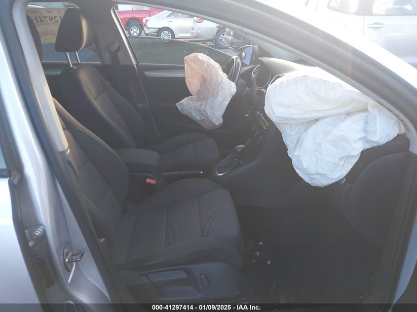 2013 VOLKSWAGEN GOLF 2.5L 4-DOOR - WVWDB7AJ2DW017493