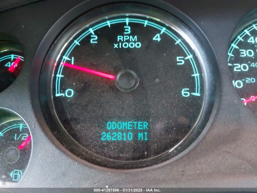 2007 Chevrolet Tahoe Ltz VIN: 1GNFC13007R270152 Lot: 41297586