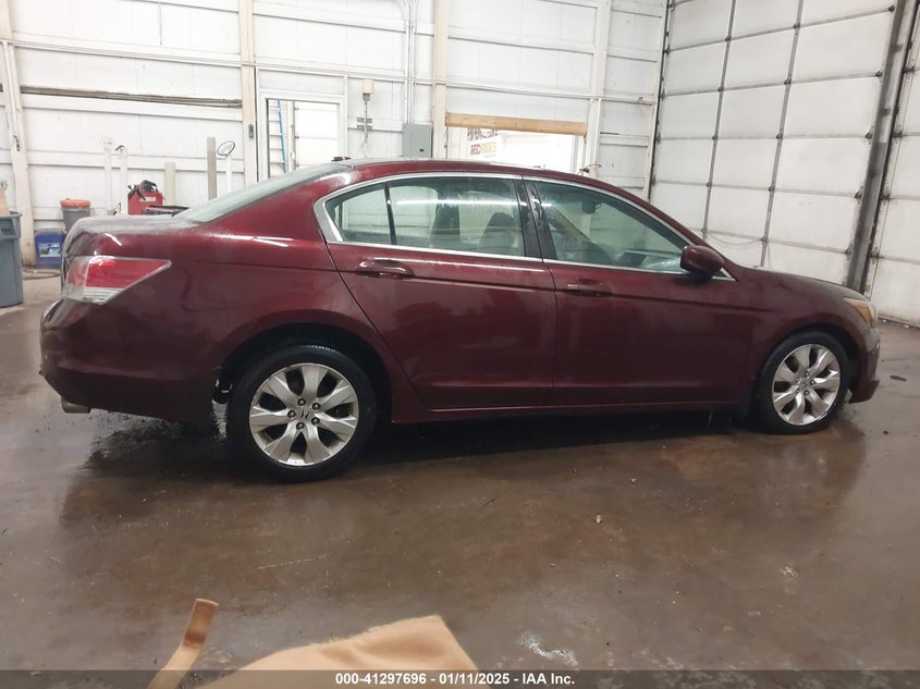 2008 HONDA ACCORD VIN: 1HGCP26858A004778