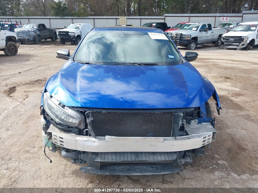 2018 HONDA CIVIC VIN: SHHFK7H95JU213057