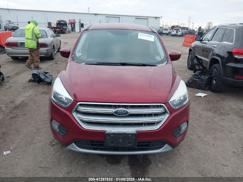 VIN 1FMCU0GD1HUB57403 2017 FORD ESCAPE no.12