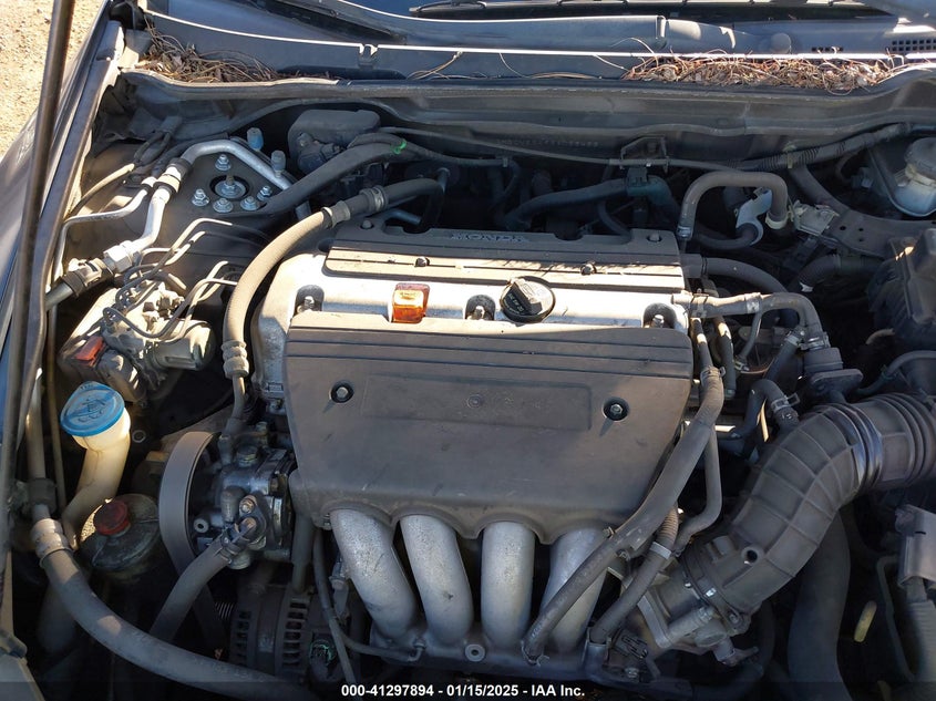2006 HONDA ACCORD VIN: 1HGCM56496A066463