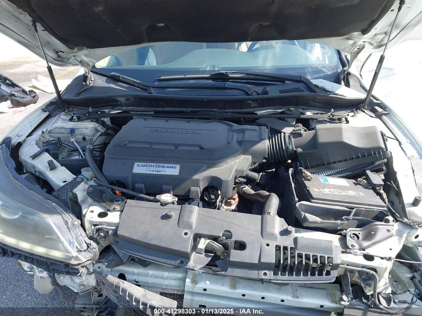 2014 HONDA ACCORD VIN: 1HGCR3F84EA005898