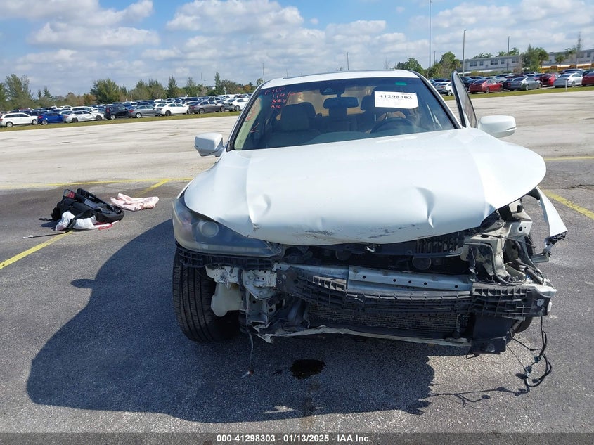 2014 HONDA ACCORD VIN: 1HGCR3F84EA005898