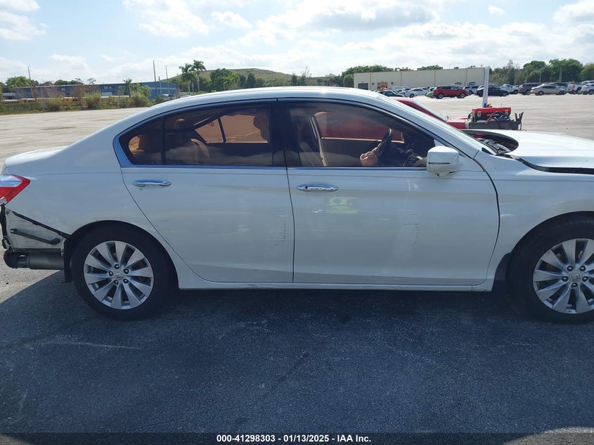 2014 HONDA ACCORD VIN: 1HGCR3F84EA005898