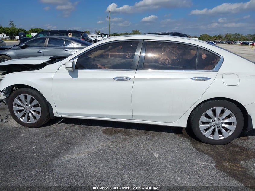 2014 HONDA ACCORD VIN: 1HGCR3F84EA005898