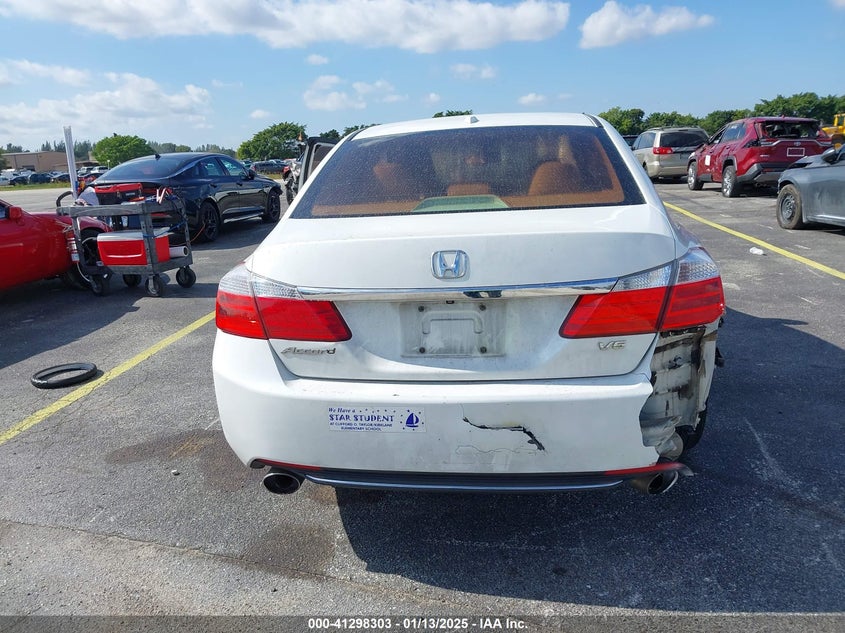 2014 HONDA ACCORD VIN: 1HGCR3F84EA005898