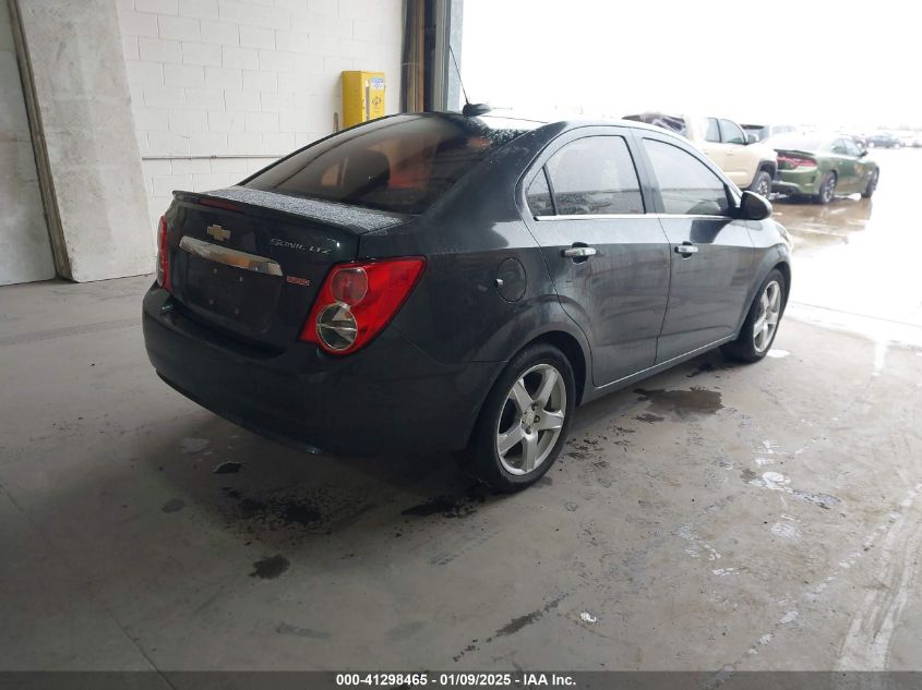 VIN 1G1JE5SB9G4140710 2016 CHEVROLET SONIC no.4