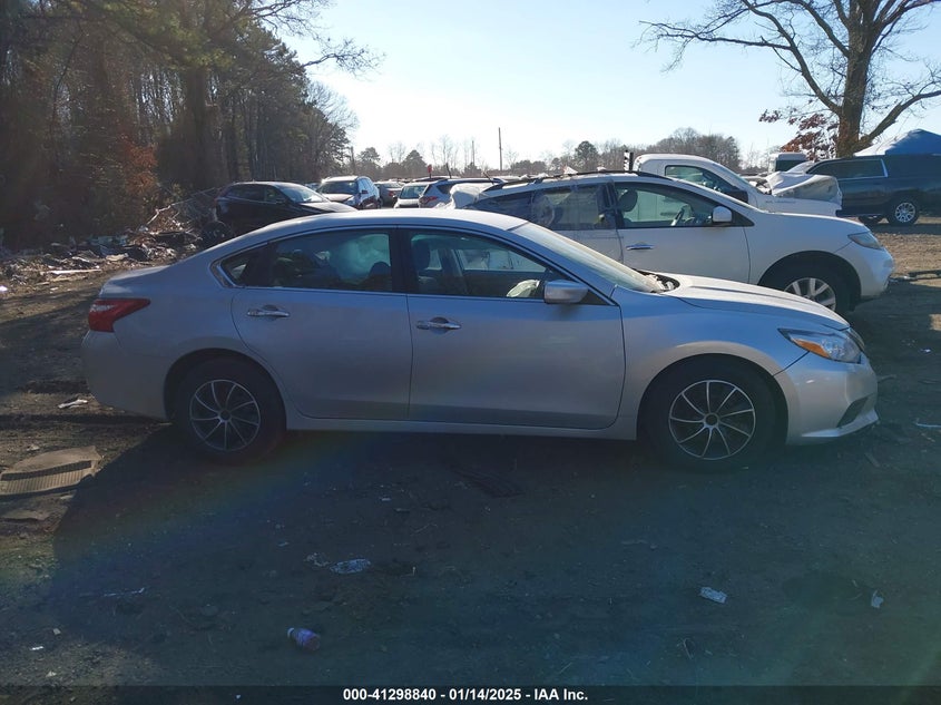 2017 NISSAN ALTIMA VIN: 1N4AL3AP5HN344047