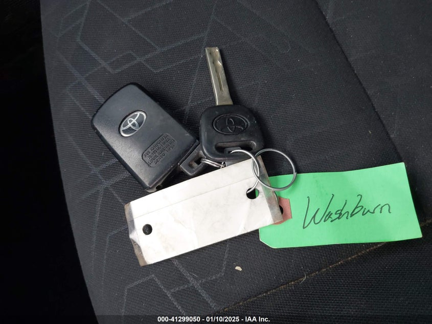 2017 TOYOTA TACOMA VIN: 3TMCZ5AN5HM076462