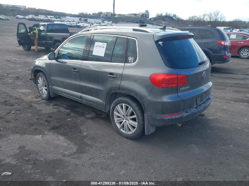 VIN WVGBV3AX4DW608318 2013 Volkswagen Tiguan, SE no.3