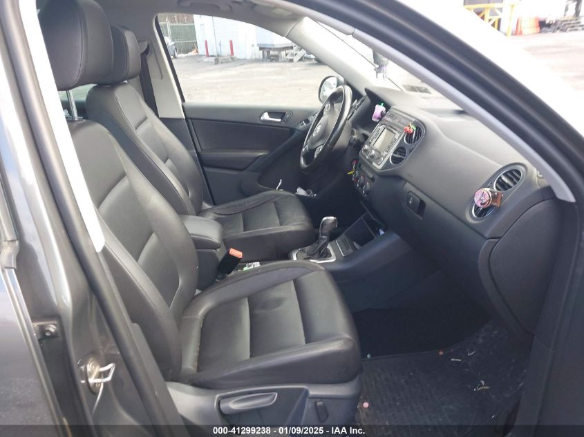 2013 VOLKSWAGEN TIGUAN SE - WVGBV3AX4DW608318