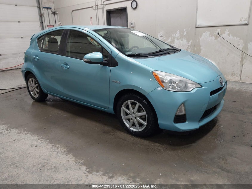 2012 TOYOTA PRIUS C VIN: JTDKDTB39C1015066