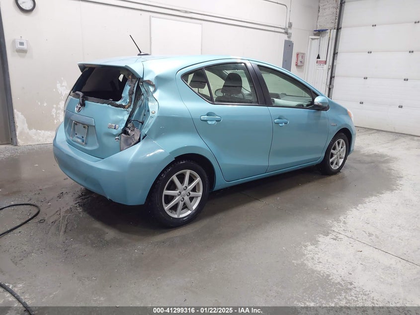 2012 TOYOTA PRIUS C VIN: JTDKDTB39C1015066