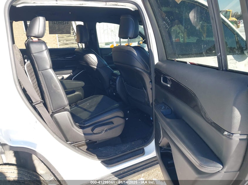 2021 Jeep Grand Cherokee L Altitude 4X4 VIN: 1C4RJKAG3M8201779 Lot: 41299341