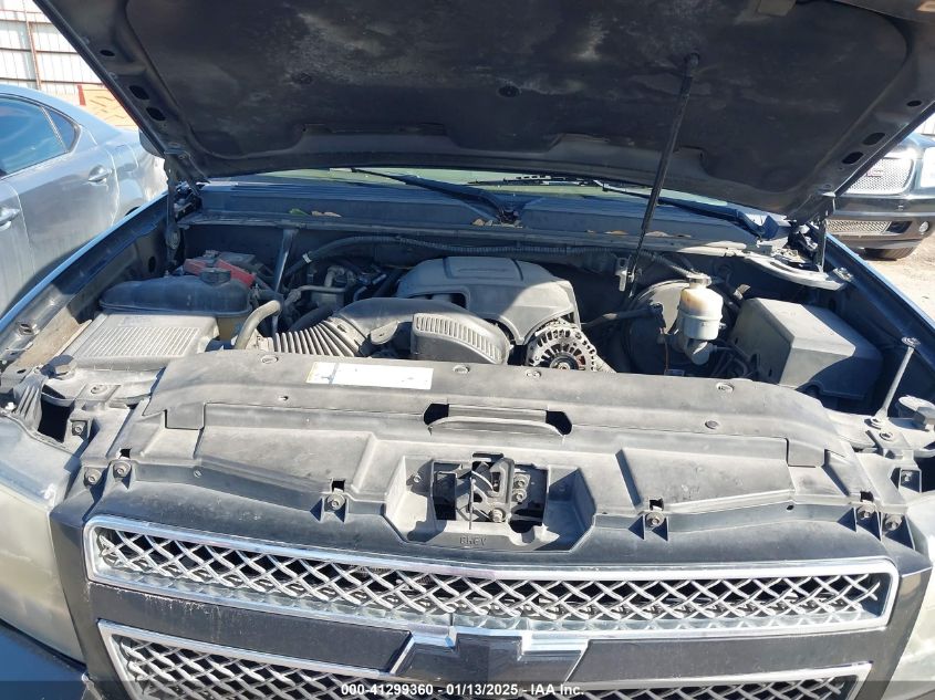 2011 Chevrolet Suburban 1500 Ltz VIN: 1GNSCKE0XBR198144 Lot: 41299360