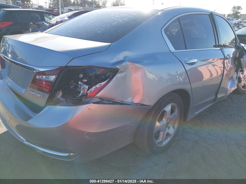 2017 HONDA ACCORD VIN: 1HGCR2F30HA306641
