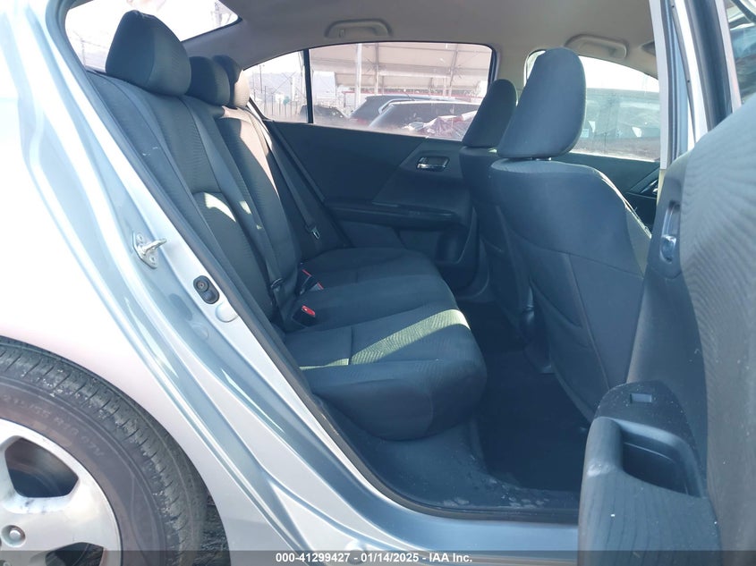 2017 HONDA ACCORD VIN: 1HGCR2F30HA306641