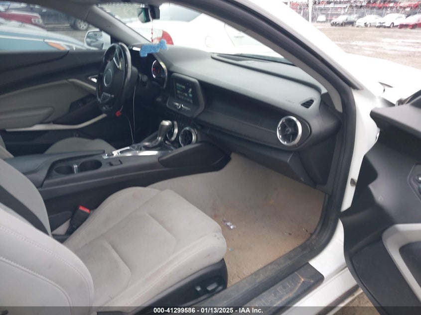 2018 CHEVROLET CAMARO VIN: 1G1FB1RX2J0102971