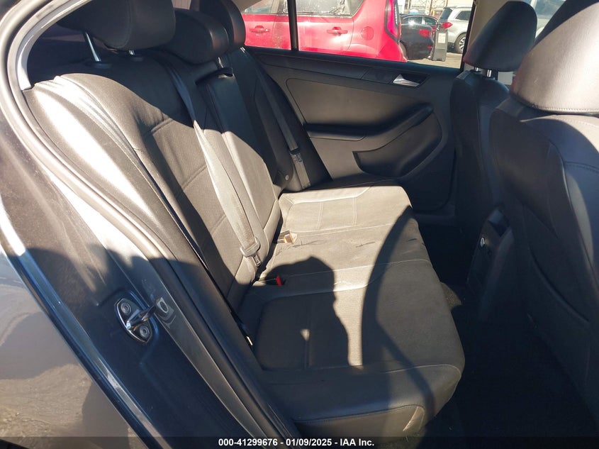 2012 VOLKSWAGEN JETTA VIN: 3VWDP7AJ9CM419511