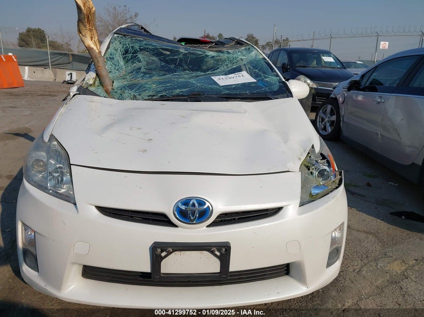 2011 TOYOTA PRIUS VIN: JTDKN3DUXB5349438
