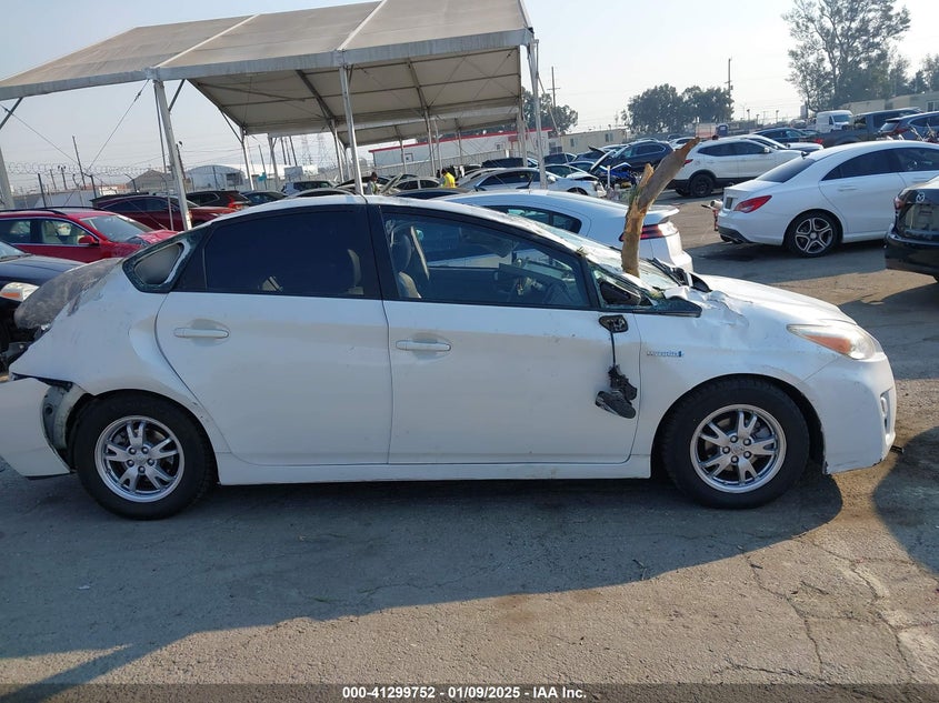 2011 TOYOTA PRIUS VIN: JTDKN3DUXB5349438