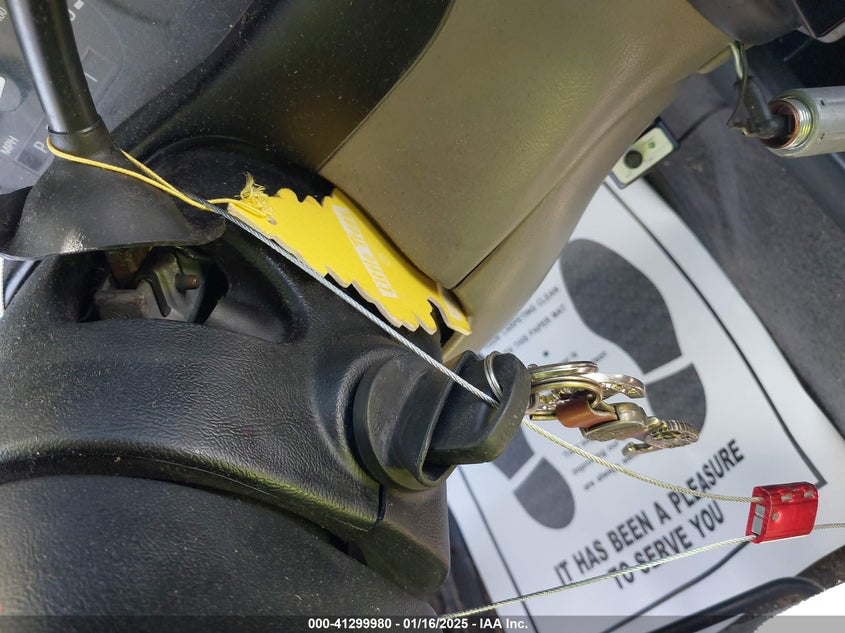 1999 Ford Ranger Xl/Xlt VIN: 1FTYR14V0XTB04663 Lot: 41299980