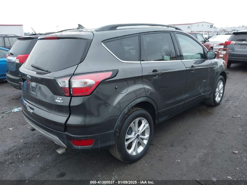 VIN 1FMCU9GD6JUA53385 2018 FORD ESCAPE no.4