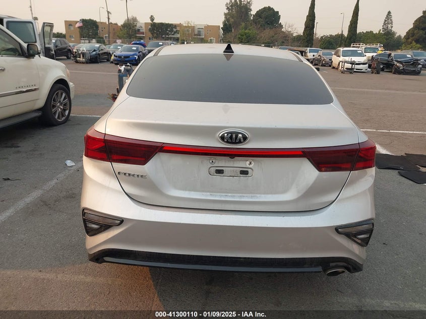 VIN 3KPF24AD3KE126473 2019 KIA FORTE LXS