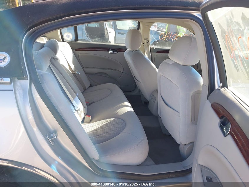 2007 Buick Lucerne Cx VIN: 1G4HP57217U129205 Lot: 41300140