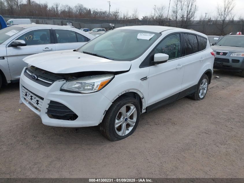 VIN 1FMCU9GX7FUB42321 2015 Ford Escape, SE no.2