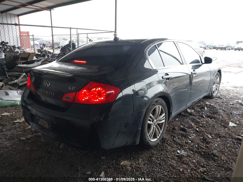 2013 INFINITI G37 JOURNEY - JN1CV6AP2DM712525