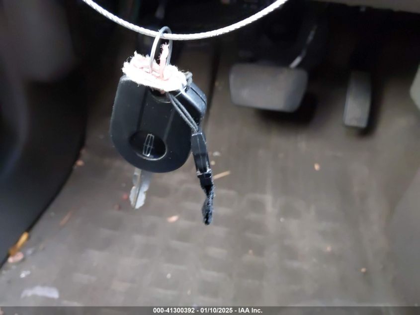 2009 Lincoln Mkx VIN: 2LMDU88399BJ07207 Lot: 41300392