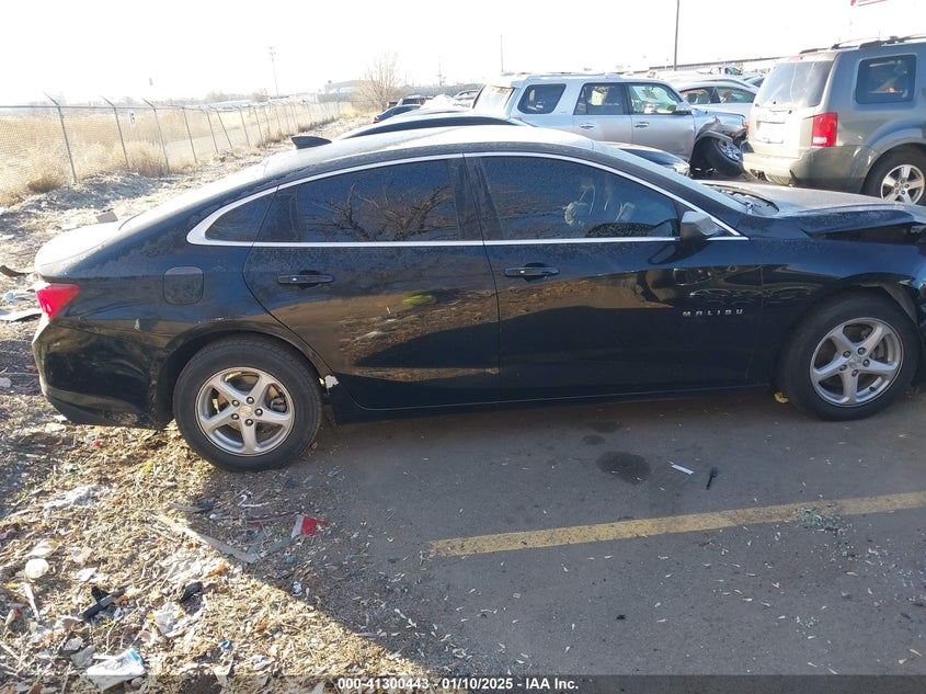 2017 CHEVROLET MALIBU VIN: 1G1ZB5ST5HF290632
