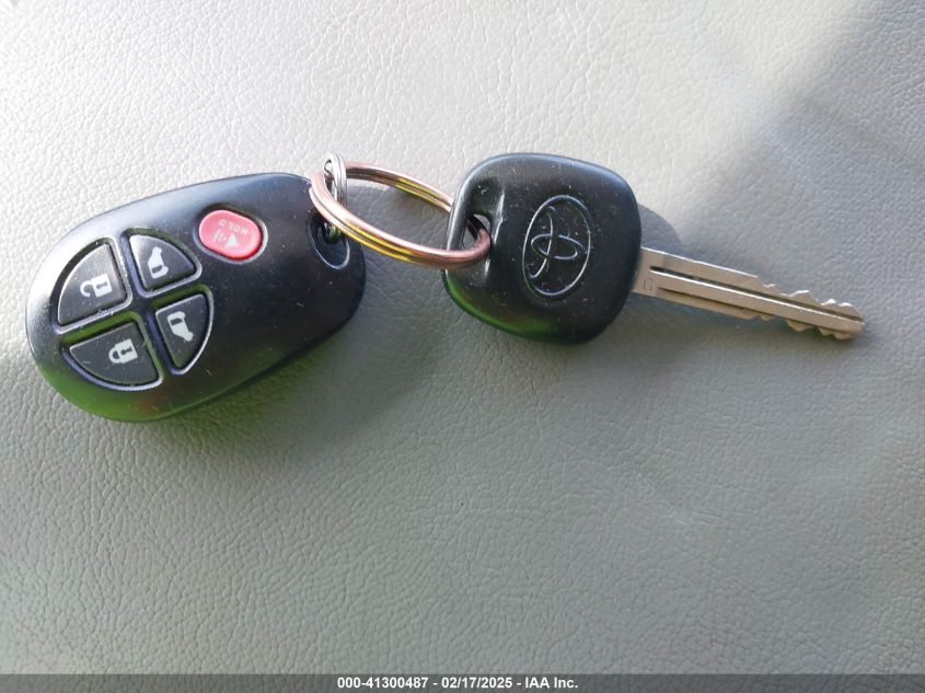 2011 Toyota Sienna Le V6 VIN: 5TDKK3DC6BS107336 Lot: 41300487