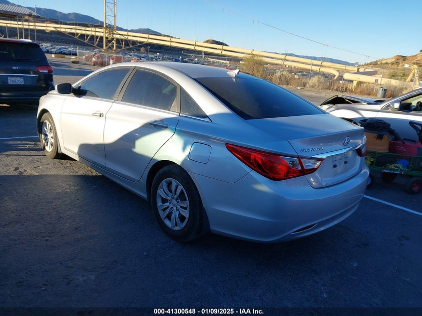 2011 HYUNDAI SONATA VIN: 5NPEB4ACXBH193912