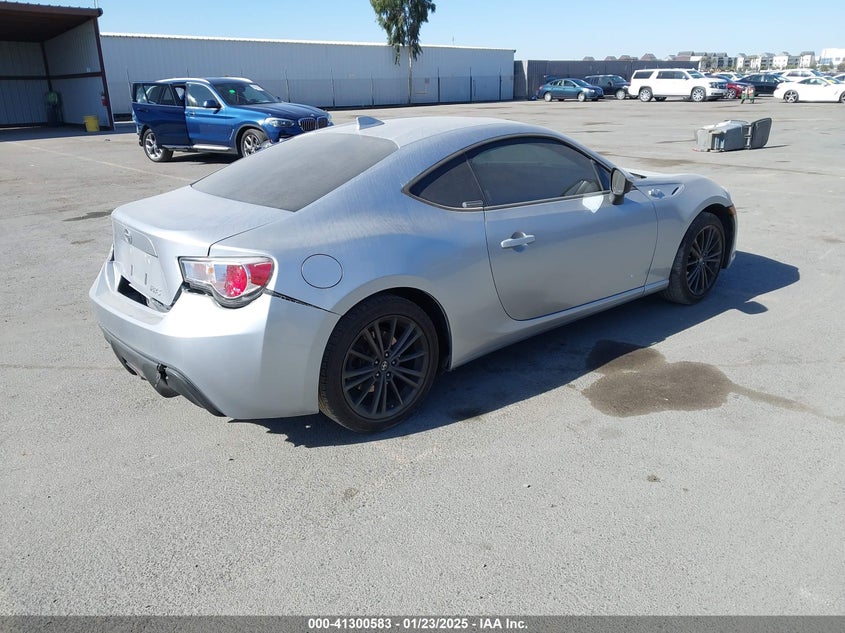 Vin: jf1znaa16f8707979, lot: 41790966, scion fr-s 20154