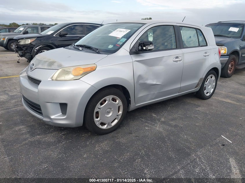 2008 SCION XD VIN: JTKKU10418J018818
