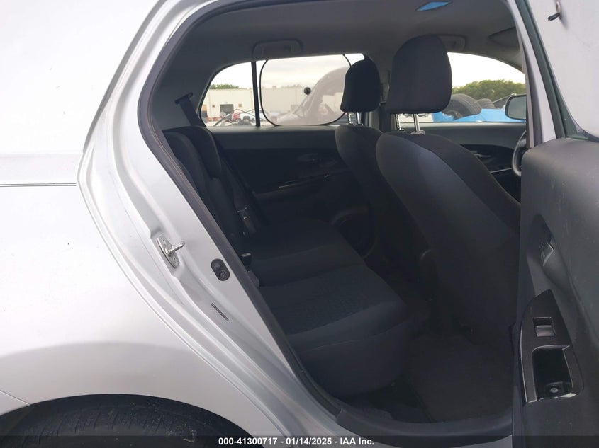 2008 SCION XD VIN: JTKKU10418J018818