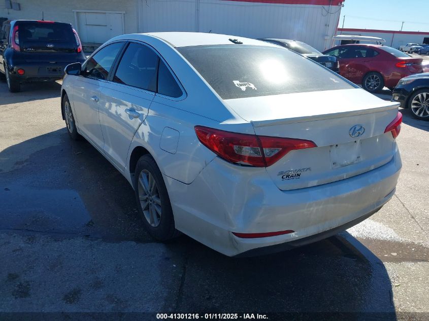 VIN 5NPE24AF3FH026839 2015 Hyundai Sonata, SE no.3