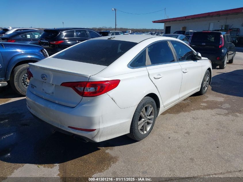 VIN 5NPE24AF3FH026839 2015 Hyundai Sonata, SE no.4