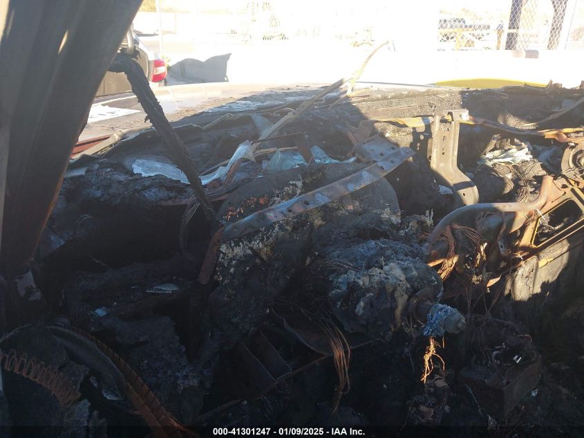 2003 GMC Sierra 1500 Sle VIN: 2GTEC19T131386405 Lot: 41301247