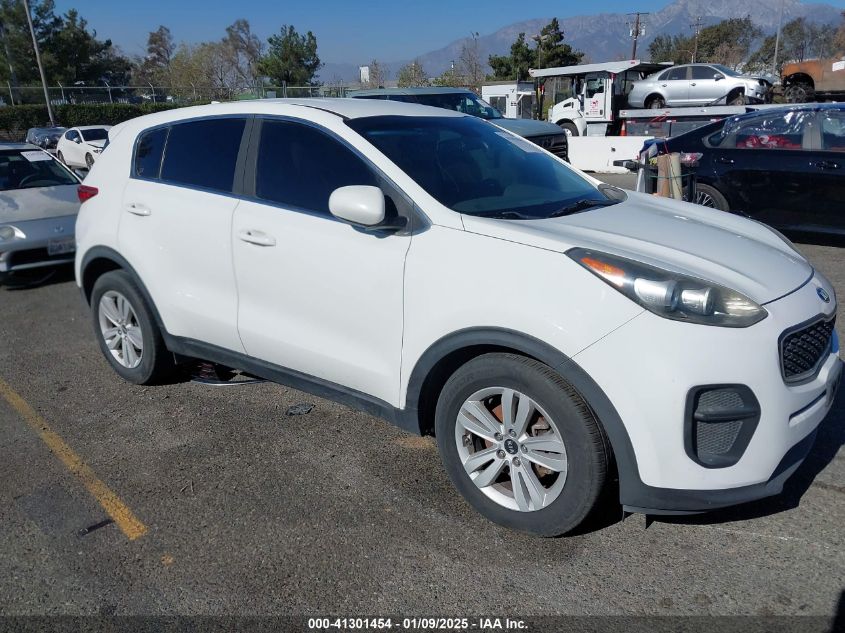 VIN KNDPM3AC4H7282031 2017 KIA Sportage, LX no.1